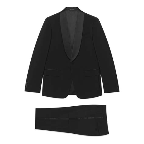 gucci slim fit suit|who makes gucci suits.